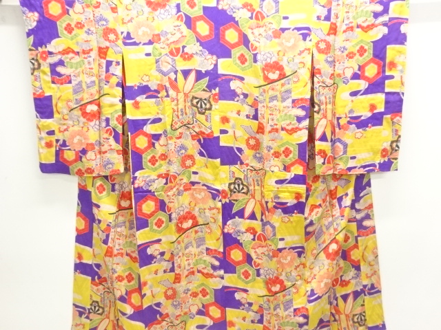 JAPANESE KIMONO / ANTIQUE JUBAN / SILK / MON KINSHA / CARRIAGE